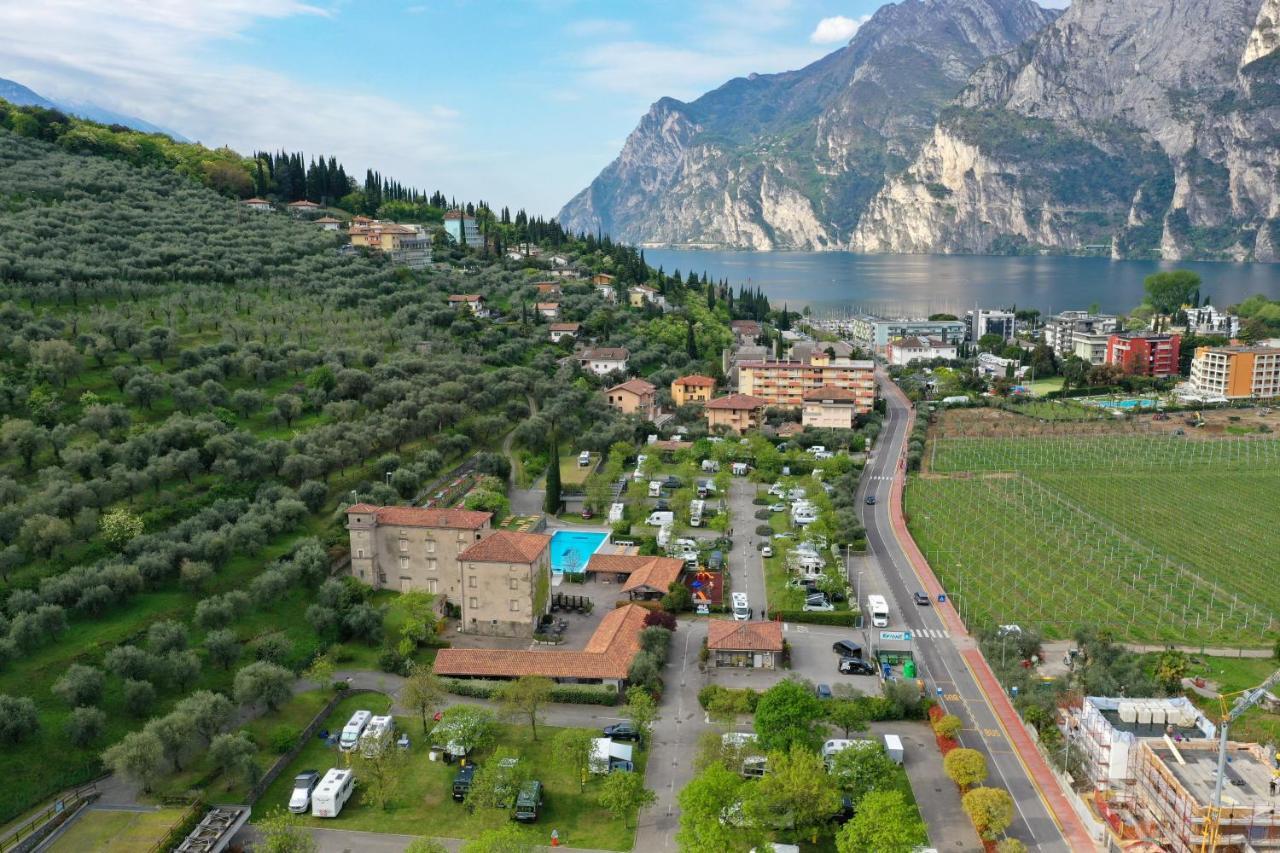 Camping Brione Otel Riva del Garda Dış mekan fotoğraf